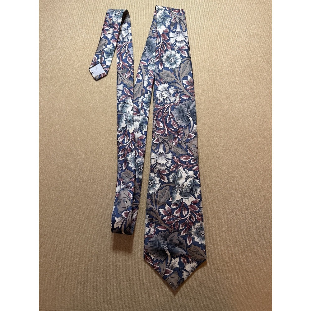 Vintage Oscar de la Renta Tailored for Rouchon's Mandeville, LA Silk Tie